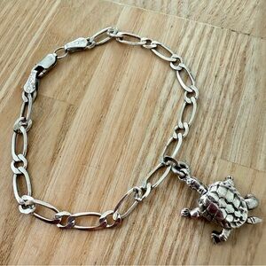 Mexico 925 Sterling silver chain bracelet with 3D turtle charm
